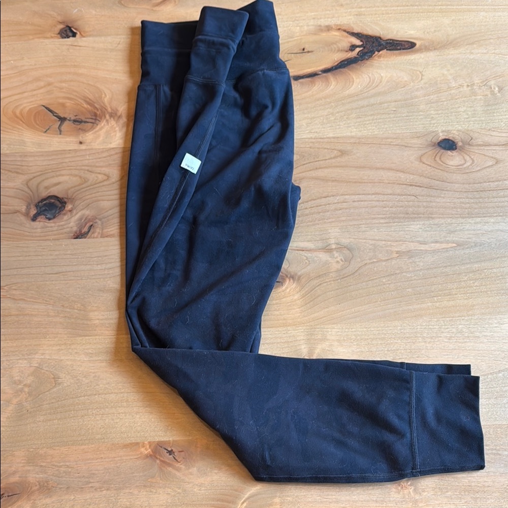 Vuori Black Camo Leggings